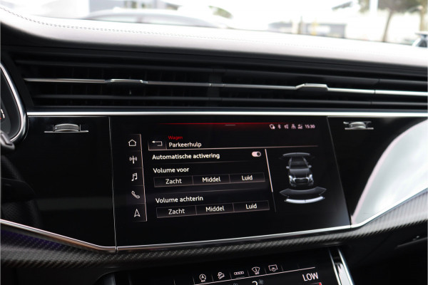 Audi RSQ8 4.0 V8 **Keramisch/Carbon exterieur/Alcantara/360/B&O**