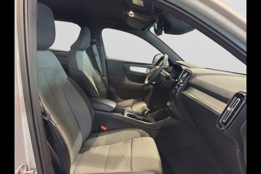 Volvo XC40 T4 Aut. Plug-in Hybrid Bright Parkeercamera Keyless 211pk