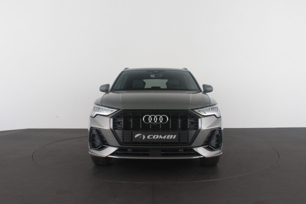Audi Q3 45 TFSI e S edition Panodak | 245pk | Plug-in Hybride
