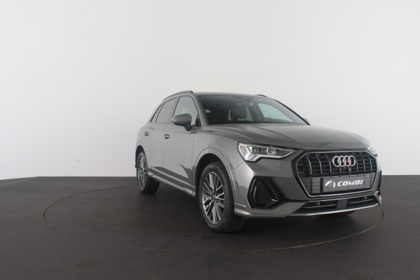Audi Q3 45 TFSI e S edition Panodak | 245pk | Plug-in Hybride