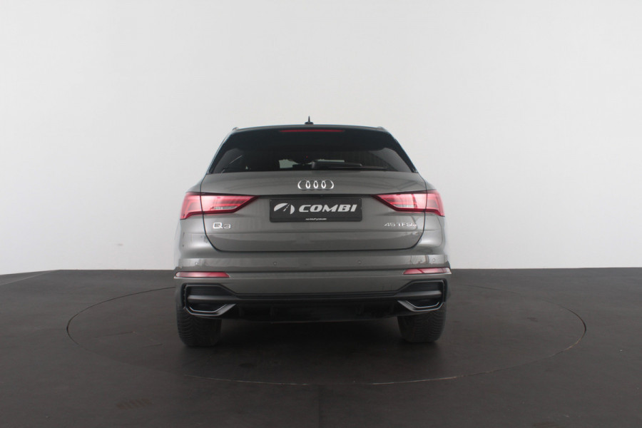 Audi Q3 45 TFSI e S edition Panodak | 245pk | Plug-in Hybride