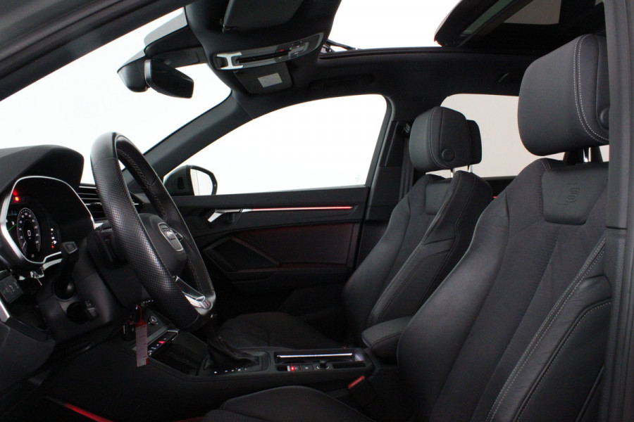 Audi Q3 45 TFSI e S edition Panodak | 245pk | Plug-in Hybride