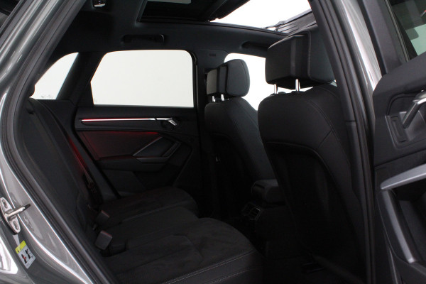 Audi Q3 45 TFSI e S edition Panodak | 245pk | Plug-in Hybride