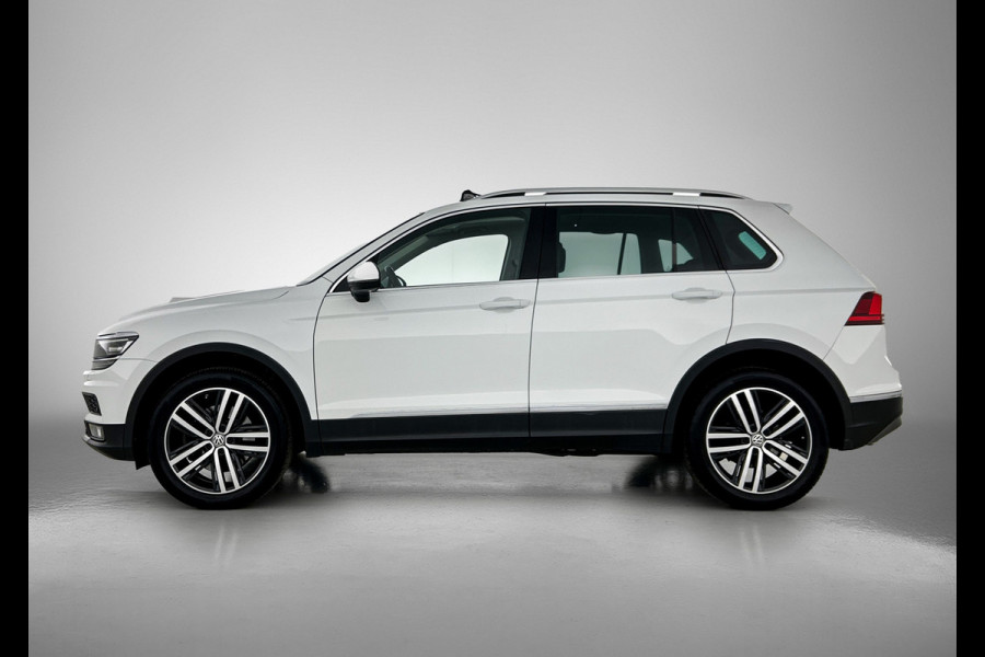 Volkswagen Tiguan 2.0 TSI 4Motion Highline Business R | PANORAMA | HEAD UP | ADAPTIVE | ELEKTR. A-KLEP | STOELVERW. | NAVI |