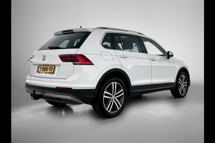 Volkswagen Tiguan 2.0 TSI 4Motion Highline Business R | PANORAMA | HEAD UP | ADAPTIVE | ELEKTR. A-KLEP | STOELVERW. | NAVI |