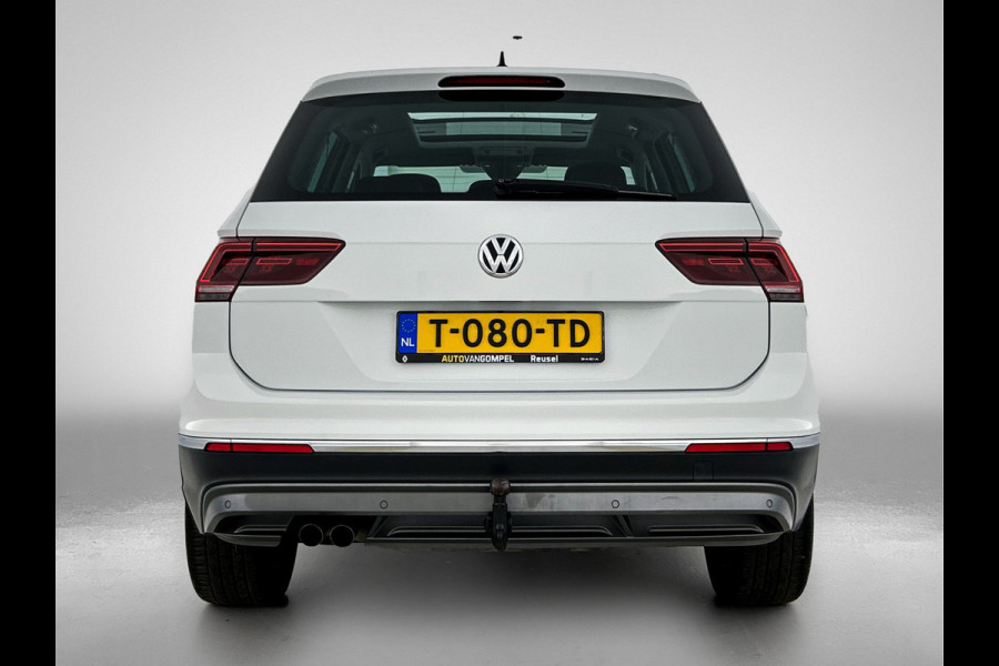 Volkswagen Tiguan 2.0 TSI 4Motion Highline Business R | PANORAMA | HEAD UP | ADAPTIVE | ELEKTR. A-KLEP | STOELVERW. | NAVI |