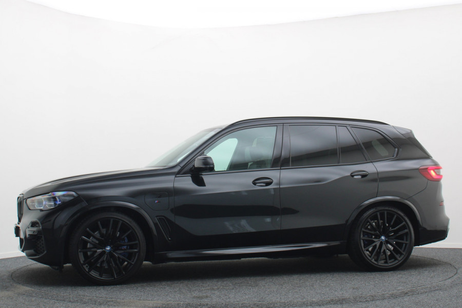 BMW X5 xDrive45e High Executive Laser, Panoramadak, Head-Up, 360° Camera, ACC, Luchtvering, H&K, Trekhaak, 22"
