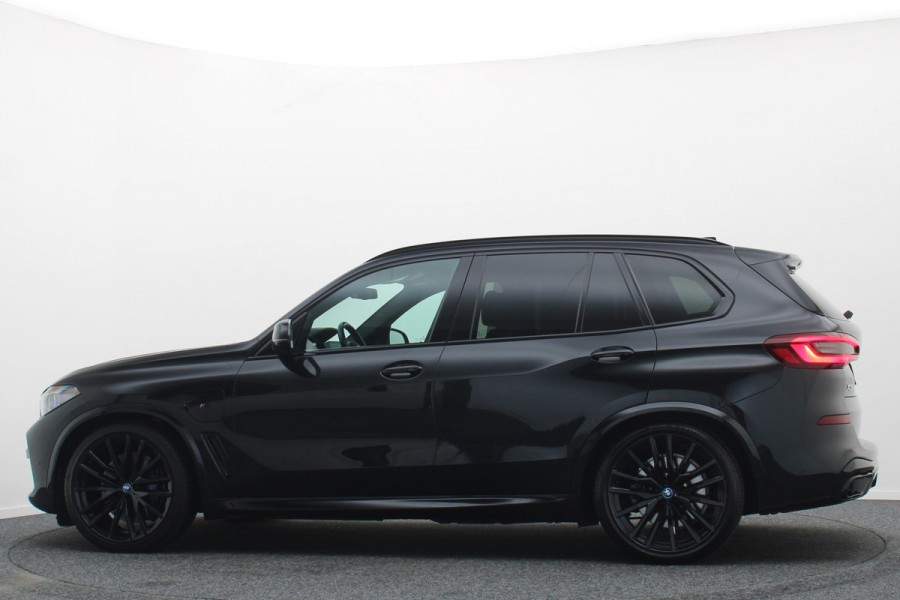 BMW X5 xDrive45e High Executive Laser, Panoramadak, Head-Up, 360° Camera, ACC, Luchtvering, H&K, Trekhaak, 22"