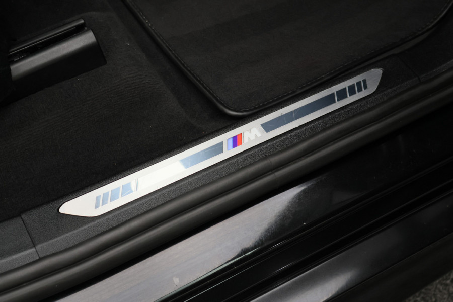 BMW X5 xDrive45e High Executive Laser, Panoramadak, Head-Up, 360° Camera, ACC, Luchtvering, H&K, Trekhaak, 22"