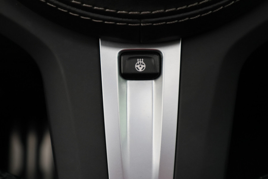BMW X5 xDrive45e High Executive Laser, Panoramadak, Head-Up, 360° Camera, ACC, Luchtvering, H&K, Trekhaak, 22"