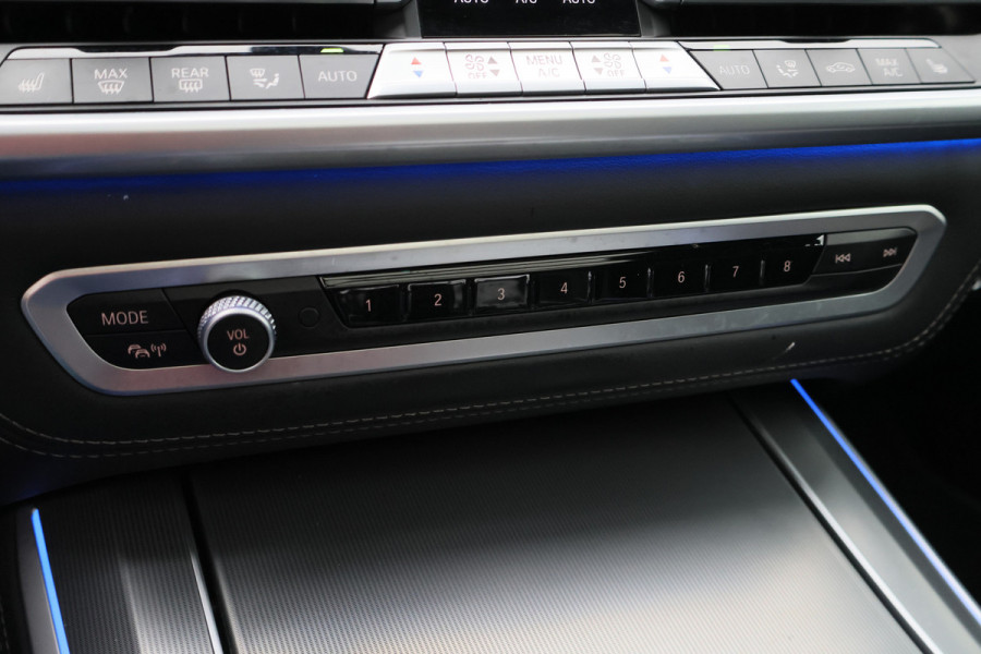 BMW X5 xDrive45e High Executive Laser, Panoramadak, Head-Up, 360° Camera, ACC, Luchtvering, H&K, Trekhaak, 22"