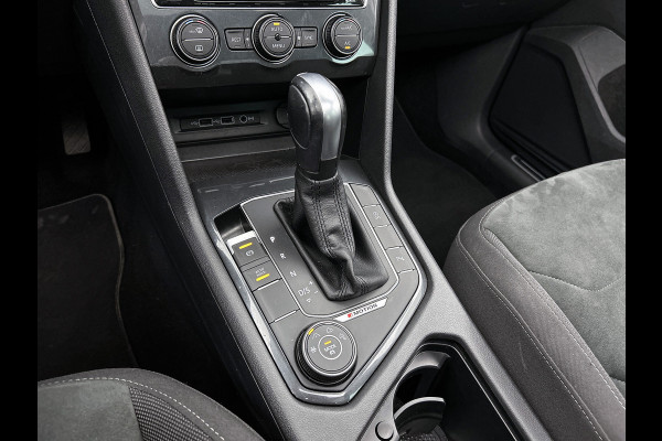 Volkswagen Tiguan 2.0 TSI 4Motion Highline Business R | PANORAMA | HEAD UP | ADAPTIVE | ELEKTR. A-KLEP | STOELVERW. | NAVI |