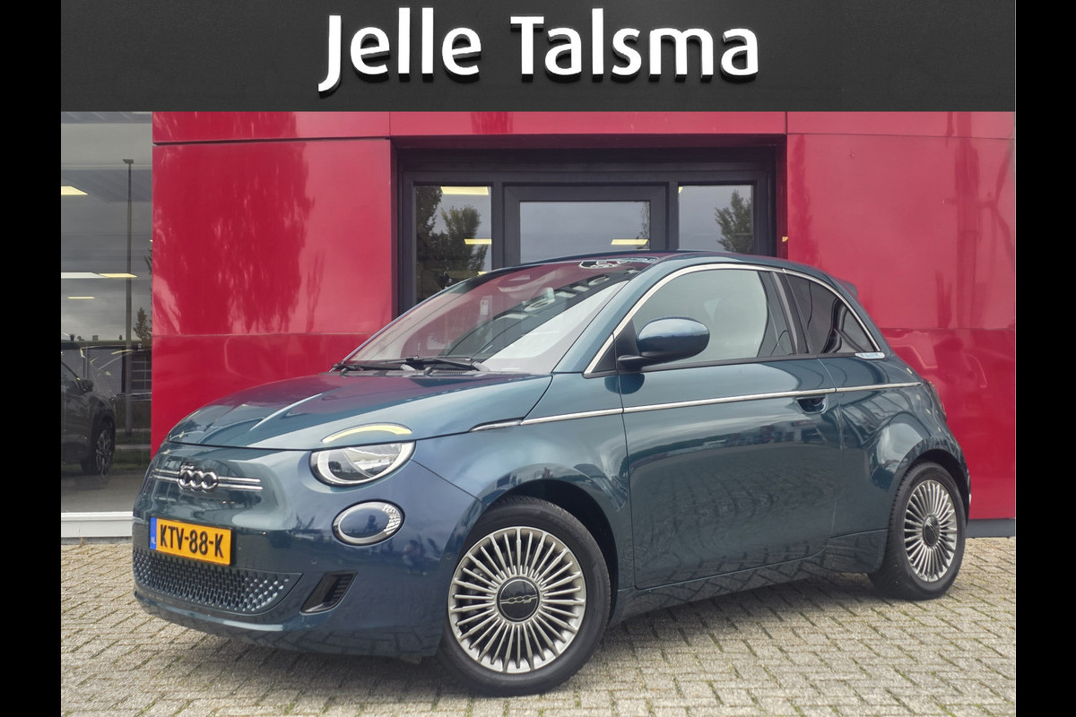 Fiat 500E Urban 42 kWh | Pack Style | Pack Comfort | Camera | Stoelverwarming | Cruise control | Lane Assist | Apple Carplay/Android Auto