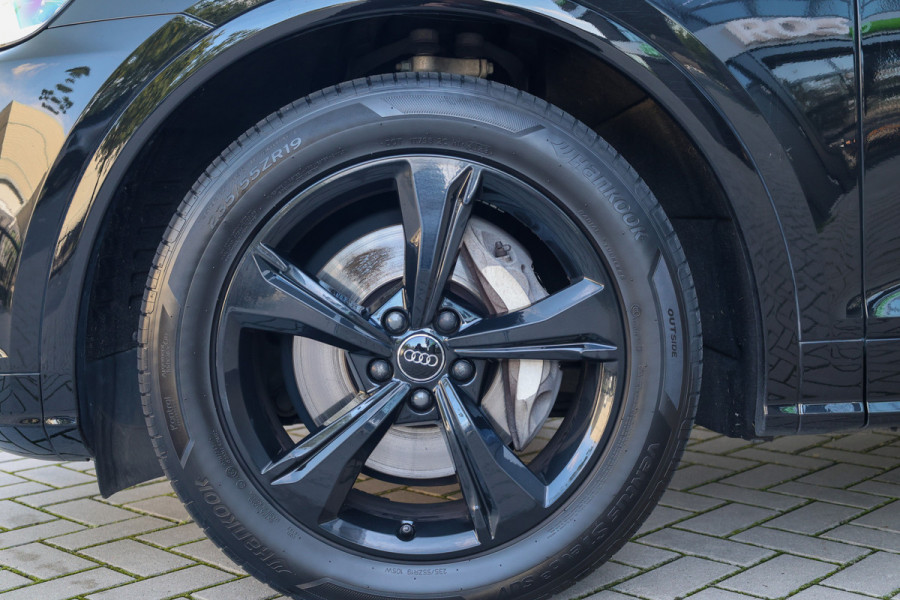 Audi Q5 55 TFSI e quattro Competition | S-LINE | SOH 86% | LEDER | B&O | ACC | LUCHTVERING | TREKHAAK | HUD |