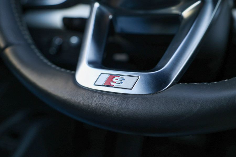 Audi Q5 55 TFSI e quattro Competition | S-LINE | SOH 86% | LEDER | B&O | ACC | LUCHTVERING | TREKHAAK | HUD |