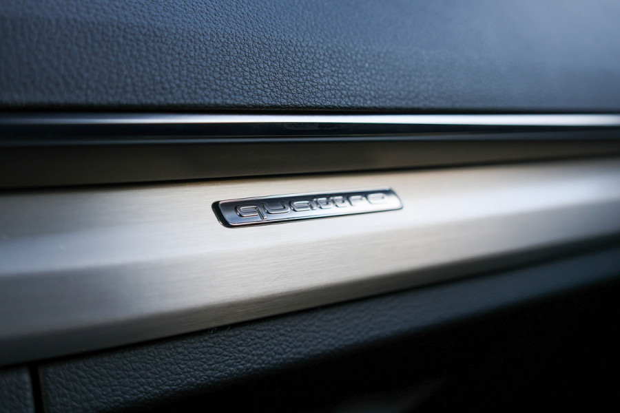 Audi Q5 55 TFSI e quattro Competition | S-LINE | SOH 86% | LEDER | B&O | ACC | LUCHTVERING | TREKHAAK | HUD |