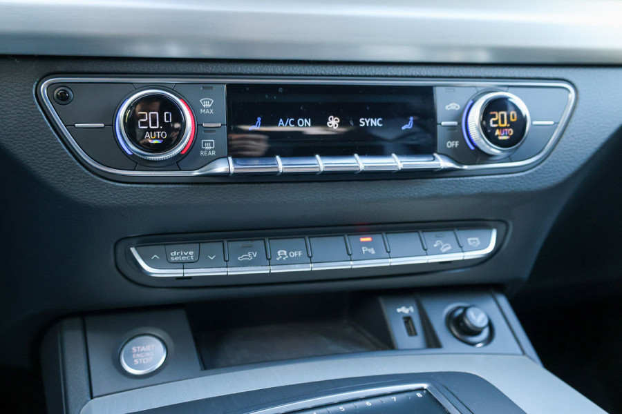 Audi Q5 55 TFSI e quattro Competition | S-LINE | SOH 86% | LEDER | B&O | ACC | LUCHTVERING | TREKHAAK | HUD |