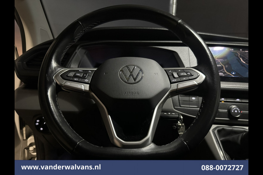 Volkswagen Transporter 2.0 TDI 111pk L1H1 Euro6 Airco | Navigatie | LM Velgen | Cruisecontrol | Apple Carplay Parkeersensoren