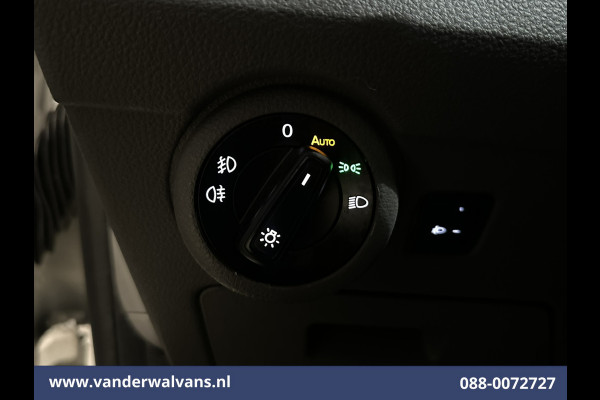 Volkswagen Transporter 2.0 TDI 111pk L1H1 Euro6 Airco | Navigatie | LM Velgen | Cruisecontrol | Apple Carplay Parkeersensoren