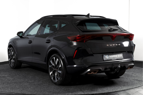 CUPRA Formentor 1.5 TSI e-Hybrid 204 PK Business | S/K-Panodak | Matrix Led | Elek Trekhaak | Dig. Cockpit | Adapt. Cruise | Stoel-+Stuurverw. | PDC | Camera | App. Connect | ECC | Elek. Klep | LM 19" | 7059