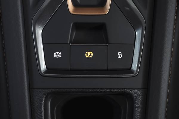 CUPRA Formentor 1.5 TSI e-Hybrid 204 PK Business | S/K-Panodak | Matrix Led | Elek Trekhaak | Dig. Cockpit | Adapt. Cruise | Stoel-+Stuurverw. | PDC | Camera | App. Connect | ECC | Elek. Klep | LM 19" | 7059
