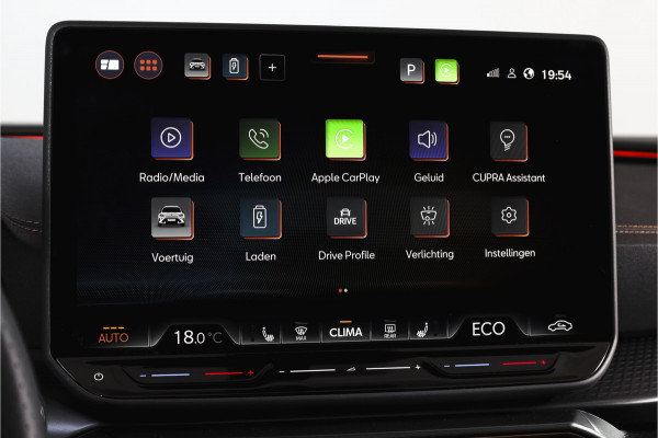 CUPRA Formentor 1.5 TSI e-Hybrid 204 PK Business | S/K-Panodak | Matrix Led | Elek Trekhaak | Dig. Cockpit | Adapt. Cruise | Stoel-+Stuurverw. | PDC | Camera | App. Connect | ECC | Elek. Klep | LM 19" | 7059
