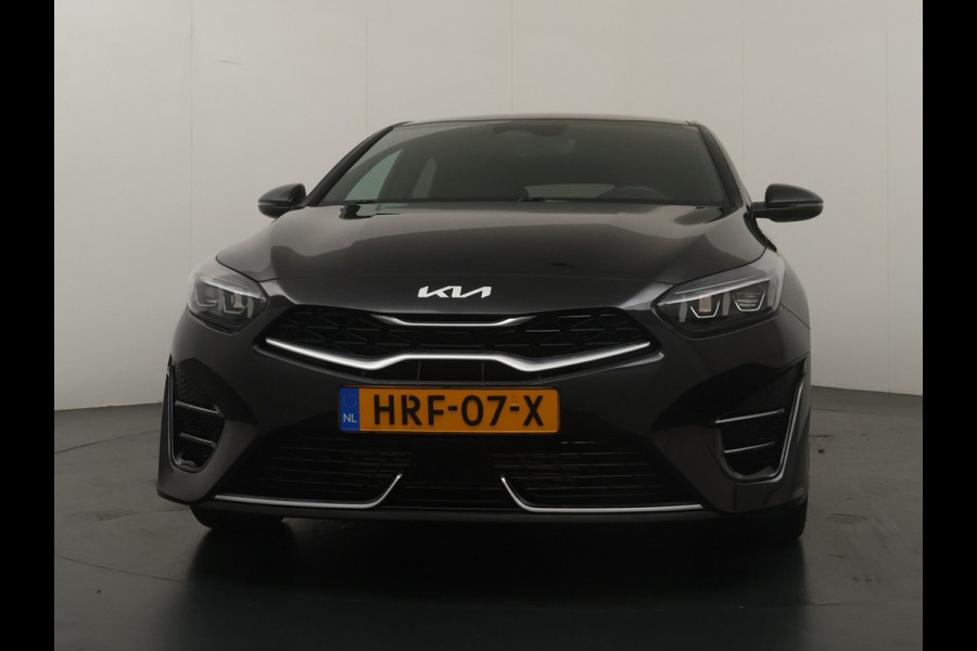 Kia ProCeed 1.5 T-GDi GT-PlusLine - JBL Audio - Apple CarPlay/Android Auto - Stoel-/Stuurwiel verwarming - Navigatie - 7 jaar Fabrieksgarantie