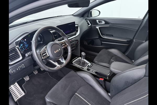 Kia ProCeed 1.5 T-GDi GT-PlusLine - JBL Audio - Apple CarPlay/Android Auto - Stoel-/Stuurwiel verwarming - Navigatie - 7 jaar Fabrieksgarantie