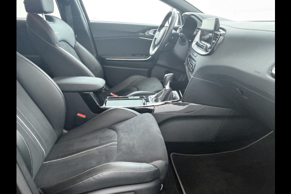 Kia ProCeed 1.5 T-GDi GT-PlusLine - JBL Audio - Apple CarPlay/Android Auto - Stoel-/Stuurwiel verwarming - Navigatie - 7 jaar Fabrieksgarantie