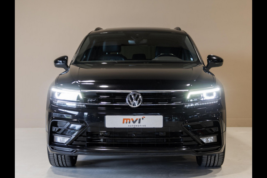 Volkswagen Tiguan Allspace 1.5 TSI 2x R-Line Blackstyle / 150pk / Panorama dak / Rondomzicht camera / Stoelverwarming / Leder /