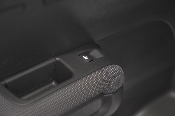 Citroën C3 Aircross PureTech 130 EAT6 Plus | Stoelverwarming | Parkeersensoren | Apple Carplay