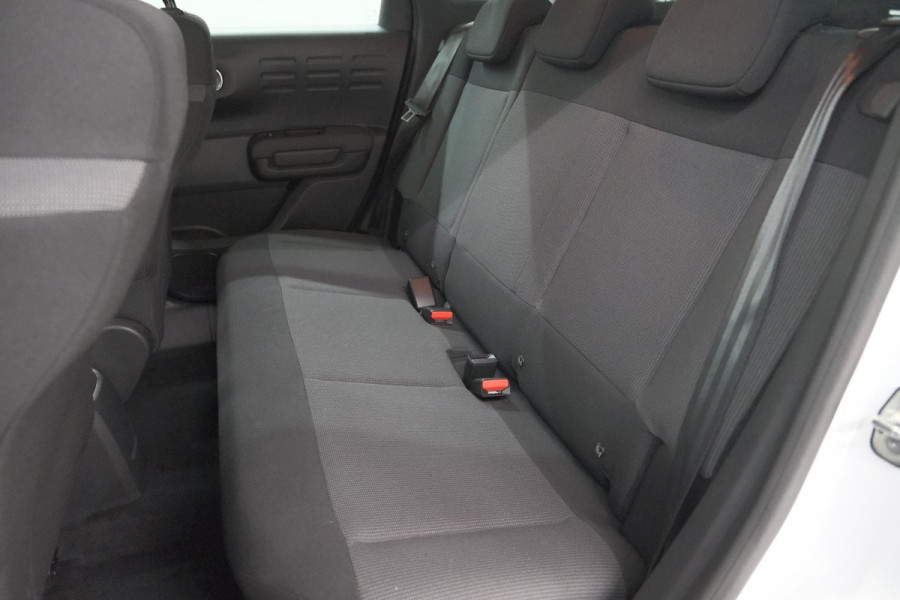 Citroën C3 Aircross PureTech 130 EAT6 Plus | Stoelverwarming | Parkeersensoren | Apple Carplay