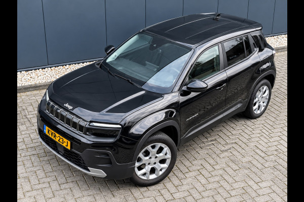 Jeep Avenger 1.2 Altitude | Winterpakket | Camera | Apple/Android CarPlay | JBL audio | Electrische kofferklep | Meer foto's volgen!