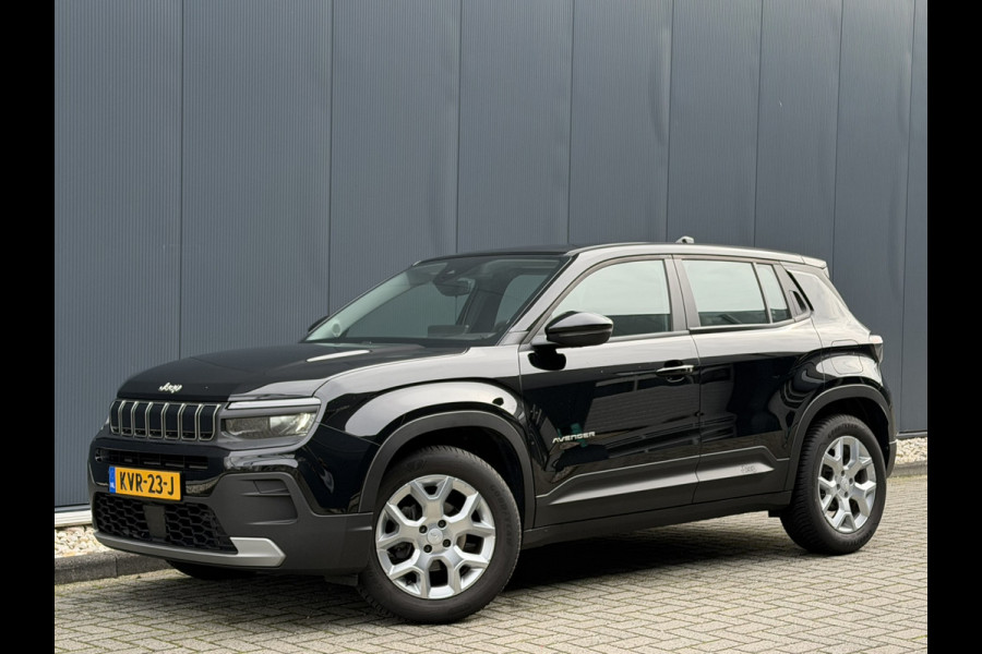 Jeep Avenger 1.2 Altitude | Winterpakket | Camera | Apple/Android CarPlay | JBL audio | Electrische kofferklep | Meer foto's volgen!