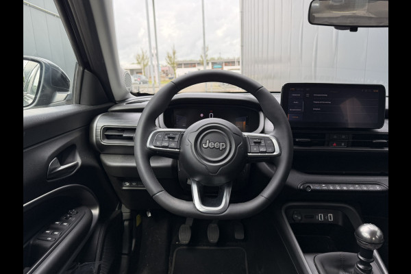 Jeep Avenger 1.2 Altitude | Winterpakket | Camera | Apple/Android CarPlay | JBL audio | Electrische kofferklep | Meer foto's volgen!