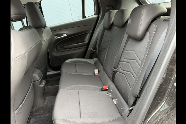 Jeep Avenger 1.2 Altitude | Winterpakket | Camera | Apple/Android CarPlay | JBL audio | Electrische kofferklep | Meer foto's volgen!