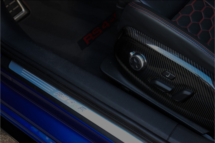 Audi RS4 ABT-R 2.9 Quattro 1/50 **360/Ceramic/Pano/RS Leder**