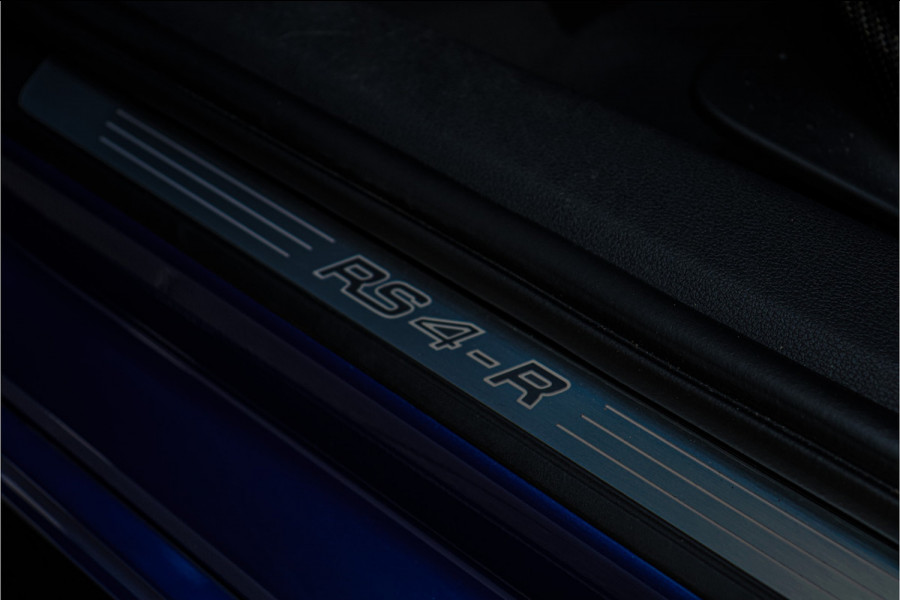 Audi RS4 ABT-R 2.9 Quattro 1/50 **360/Ceramic/Pano/RS Leder**