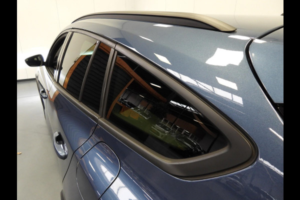 Ford FOCUS Wagon 1.0 EcoBoost Hybrid Active Style NAVI-APP/CAMERA/CLIMA/LED/17"LMV!