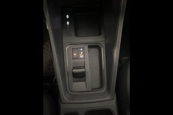 Volkswagen Caddy 2.0 TDI Automaat Cruise controle /Carplay / Airco