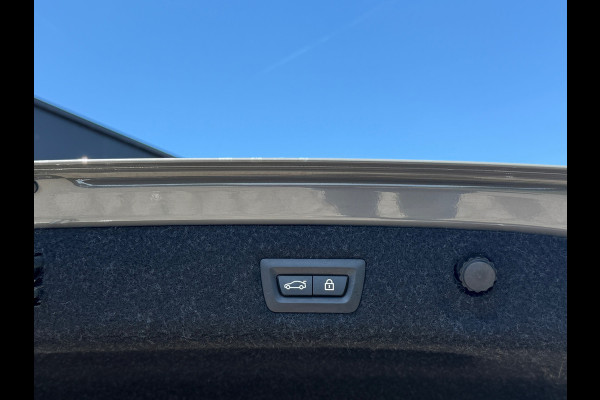 BMW 5 Serie 530e M-Sport Pano|Laser|HuD|Adap Cruise|Dealer Onderhouden