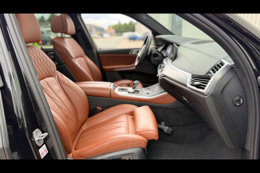 BMW X5 X-Drive 45e M-Sport -50 Jaar Edition Panoramadak Luchtvering 22"Lm Org-Ned Dealer Auto