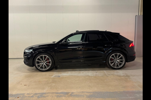 Audi Q8 60 TFSI e quattro Competition | INCL BTW | 360 CAMERA | B&O | BLACK OPTIC | LUCHTVERING