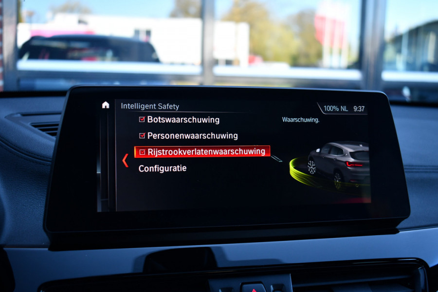 BMW X2 xDrive25e M-Sport Pano HUD ACC Camera 19inch Shadow-line