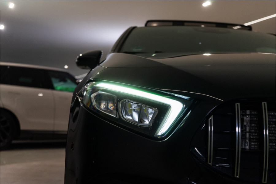 Mercedes-Benz A-Klasse 180 Business Solution AMG 136PK | A35 Optiek | Pano | Sfeer | LED | Carplay | Garantie