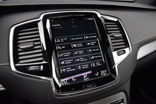 Volvo XC90 2.0 T8 Recharge AWD R-Design | Panorama | Bowers&Wilkins | Trekhaak | Luchtvering | 22'' Wielen | ACC | Head- Up |