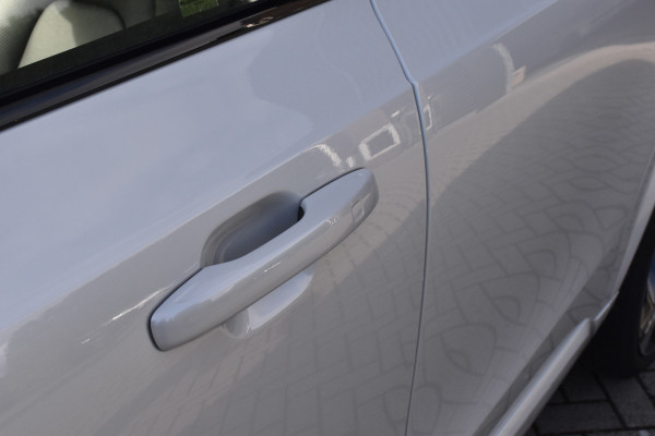 Volvo XC90 2.0 T8 Recharge AWD R-Design | Panorama | Bowers&Wilkins | Trekhaak | Luchtvering | 22'' Wielen | ACC | Head- Up |