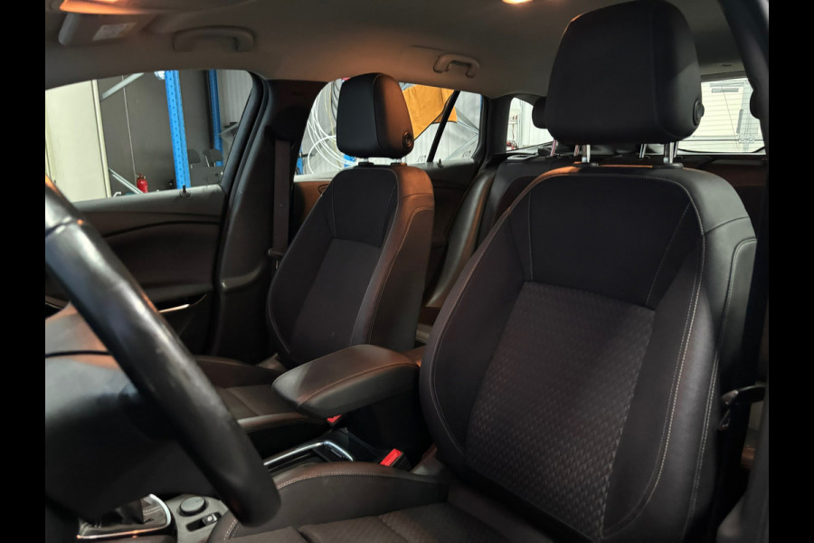 Opel Astra Sports Tourer 1.0 Turbo Business Executive Clima | Cruise | Navi | PDC | Trekhaak