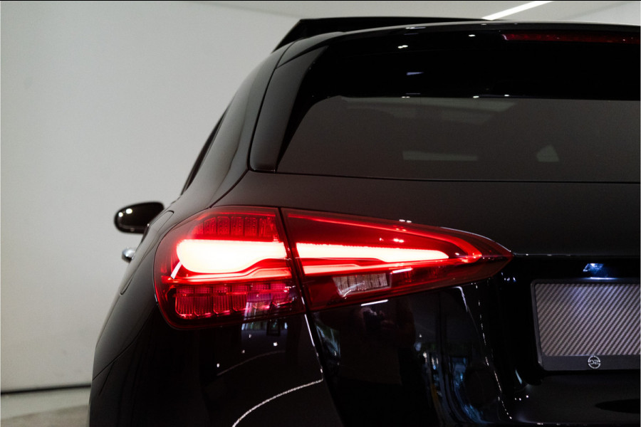 Mercedes-Benz A-Klasse 250 e Premium AMG Facelift 218PK | Pano | Sfeer | Keyless | Carplay | 12 MND Garantie