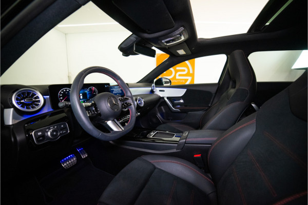 Mercedes-Benz A-Klasse 250 e Premium AMG Facelift 218PK | Pano | Sfeer | Keyless | Carplay | 12 MND Garantie